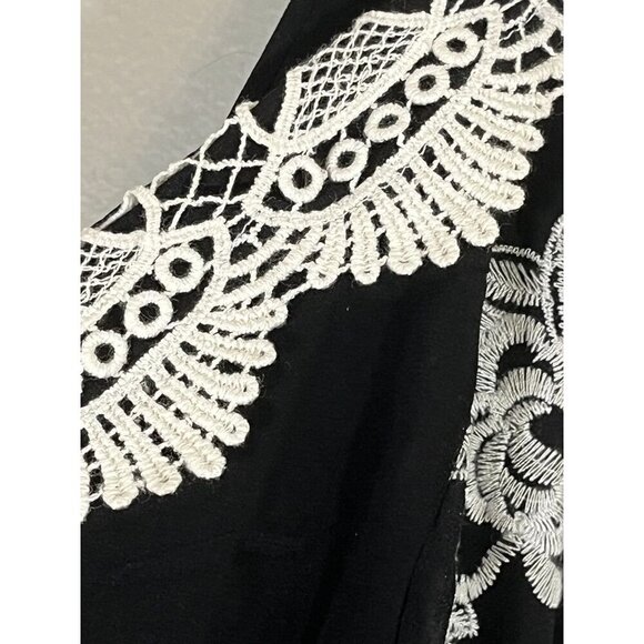Torrid Floral Maxi Dress 1X Black Crochet Smock Retro Feminine Whimsical Classic - Picture 11 of 16
